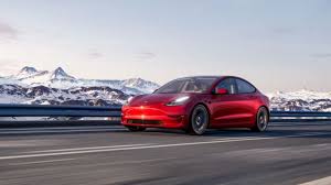 Quarterly deliveries rose by some 30 percent during the fourth quarter of 2020, compared with the third quarter of the year. Tesla Delivered Just Shy Of 500 000 Cars In 2020