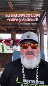 Andrew Flohr's Instagram, Twitter & Facebook