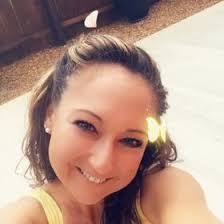 Angela Deskins's Instagram, Twitter & Facebook