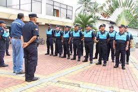 Maybe you would like to learn more about one of these? Policias Municipales Tienen Nuevo Uniforme De Color Azul Francisco De Orellana