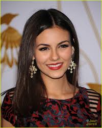 Victoria Justice Celebrates Fred Leighton with LoveGold: Photo 540042