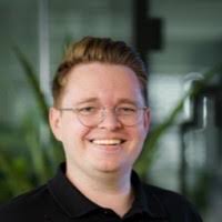 100+ perfiles de «Feick»