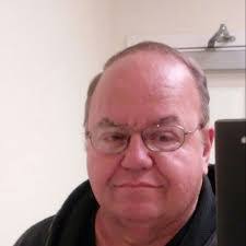 Lisa Groesbeck's Instagram, Twitter & Facebook