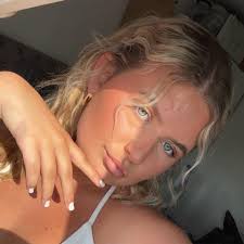 It's OVER 💔 Sam Thompson and Zara McDermott SPLIT following five-year  relationship