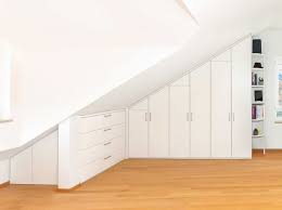 Bis In Die Kleinste Ecke Urbana Mobel Schrank Unter Treppe Eckschrank Kleiner Raum