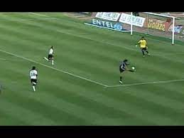 Colo colo schedule universidad de chile schedule. El Festival De Ole Para El Gol De Henriquez O La Inolvidable Corrida De Barrios Golazos De Superclasicos La Tercera
