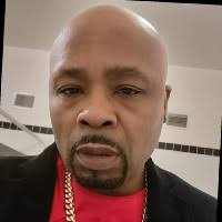 9 "Edward Breed" profiles