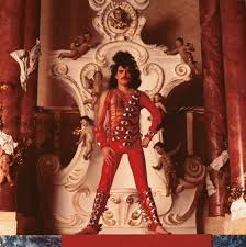 Freddie Mercury The Great Pretender A Life In Pictures Freddie Mercury A Life Beyond Fabulous Art For Art S Sake Queen Freddie Mercury Freddie Mercury Freddie Mercury Death