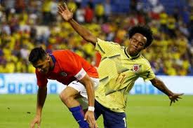 Se desempeña como mediocampista, o extremo derecho, y su actual equipo es el chelsea f. Juan Guillermo Cuadrado Habla Sobre Su Convocatoria A La Seleccion Colombia Y Sobre James Futbol Internacional Deportes Eltiempo Com