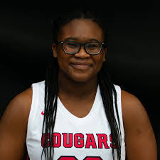 Alexis Payton's Instagram, Twitter & Facebook