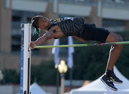 Their parents are allowed to apply for asylum once they are apprehended, but may be detained while their applications are considered. Ncaa D1 Outdoor Championships News Grant Holloway Gets Pair Of Collegiate Records Morgan Mcdonald Completes Triple Crown And Juvaughn Harrison Jumps To Dynamic Double At Ncaa Championships