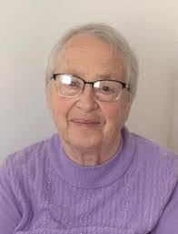 Martha Styles's Instagram, Twitter & Facebook