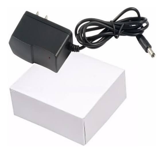 Adaptador 12V 1.5A