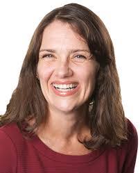 Alessandra Moore's Instagram, Twitter & Facebook