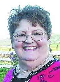 Susan Easter's Instagram, Twitter & Facebook