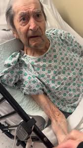 Our very special veterans at JAG Healthcare Mansfield 🩷 Thank you for your  service❤️🤍💙🙏🇺🇸