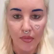 Katy Perry sends olive branch to Taylor Swift, ending lengthy feud