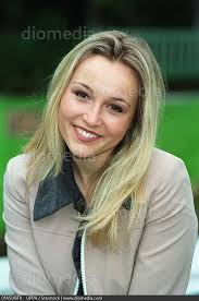 Sarah Vandenberg's Instagram, Twitter & Facebook