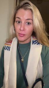 Joy Halliday En Maillot Kelly