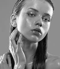 Gracie Curtis's Instagram, Twitter & Facebook