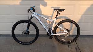 They're made for riders by riders, with no detail dubbed too small to perfect. Specialized Mountain Bikes Reviews Mountain Bike Specialized Mountain Bikes