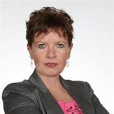 Imelda Brady's Instagram, Twitter & Facebook