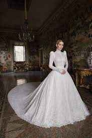 Gebrauchte brautkleider wie neu im outlet in großer auswahl von bekannten designern und marken kaufen. Twllelhx5inmqm