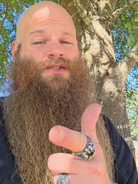 LMP is back tonight! Change of plans—LUDWIG|MADSEN is playing an extra hour  and we’re bringing in a special guest to make it a full Ludwig Madsen  Parsons Project! Catch us at Knight’s Tavern in ...