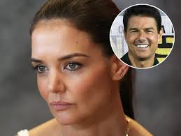 Make a cute couple while walking around town on monday afternoon (march 8) in new york city. Katie Holmes Says She Wouldn T Leave The House After Tom Cruise Divorce