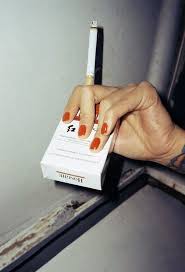 Smoke Lakirbyviris Heather Chandler Coffee And Cigarettes Red Aesthetic