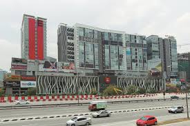 Damansara empire city is situated west of kampung palimbayan indah, close to myeg tower. Mammoth Empire Sells Empire Shopping Gallery To Phb Has Option To Buy It Back In 5 Years Edgeprop My