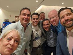 Dan Santiago (@DanSantiagoUS)