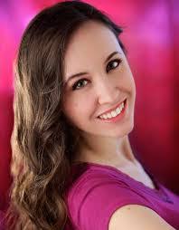 Jennifer Windle's Instagram, Twitter & Facebook