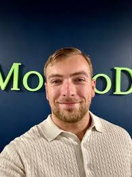 Bruce Lucas's Instagram, Twitter & Facebook