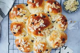 Brot Zucker Zimt Und Liebe Dreikonigskuchen Hefebrot Kaffee Und Kuchen
