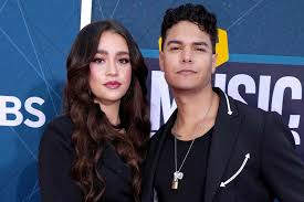 Kat & Alex, Married Country Duo, Announce Breakup