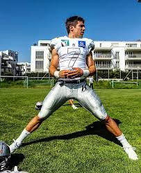 Get the giants sports stories that matter. Embassy Of Austria On Twitter Mondaymotivation Making It To The Nfl Austria S Running Back Sandro Platzgummer Of The Swarco Raiders Tirol Impresses In The Nfl Intl Player Pathway Program Snagging A