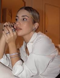 Lana Silver's Instagram, Twitter & Facebook