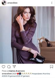 Una delle donne piú belle d'italia❤ bellezza,classe,eleganza,semplicità e bravura racchiudono un solo nome: Anna Valle Miss Italia Per Sempre Osa In Perizoma E Non Perde L Eleganza Che La Contraddistingue Foto Urbanpost