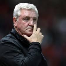 Aston Villa sack Bruce as manager