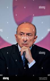 Alexander gérard hi-res stock photography and images