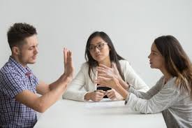 Do you have a heavy caseload? 5 Tips For When You First Meet With Your Divorce Attorney