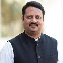 Padma Shri.Anil Kumble and Former Miss World Manushi Chhilar graced the 3rd  Annual Convocation of Parul University