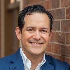 Daniel Mcelfresh's Instagram, Twitter & Facebook