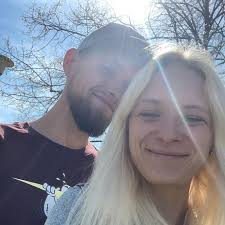 🌊Daniel Bor🌋 (@daniel.bor_) • Threads, Say more