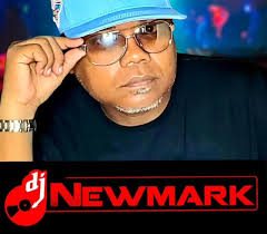 DJ Newmark 🎧 🇺🇸