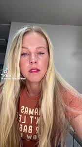 Melanie Canady's Instagram, Twitter & Facebook