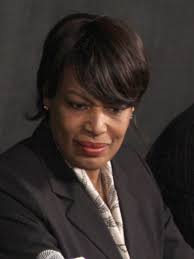 Penny Jennings's Instagram, Twitter & Facebook