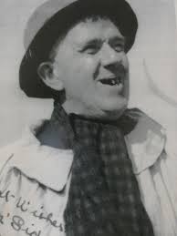 HE WER A GOODUN! On 2 January 1946 'The Boy John' (Sidney Grapes) sent his  first letter to the Eastern Daily Press, written in 'broad Norfolk'  dialect: > *Dear Sar,* > *Yow