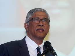 Ketua pesuruhjaya suruhanjaya pencegahan rasuah (sprm), tan sri abu kassim mohamed disahkan bercuti. Former Chief Abu Kassim To Return To Macc The Star
